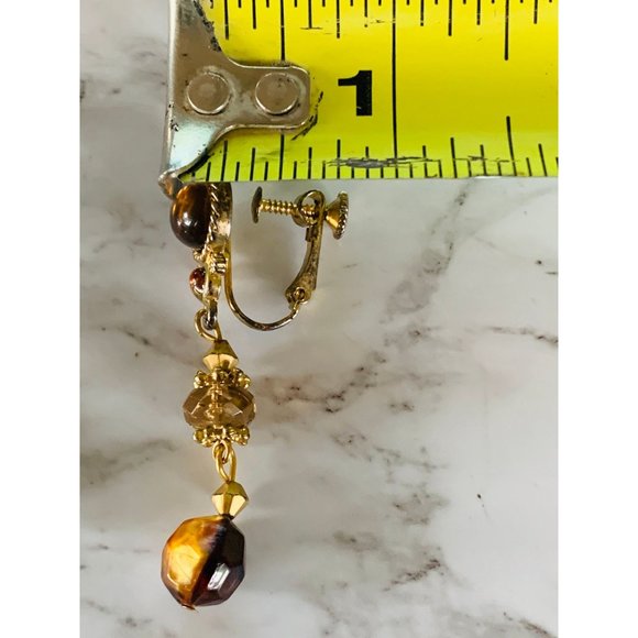 Vintage Champagne Brown & Gold Elegant and Ornate Screw-back Earrings - Picture 7 of 10
